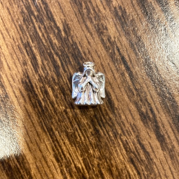 RETIRED Two-tone ángel charm - Picture 1 of 4